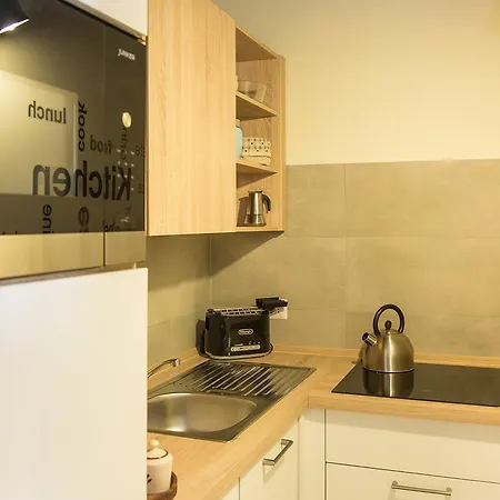 In Argentina Studio Apartment Rom